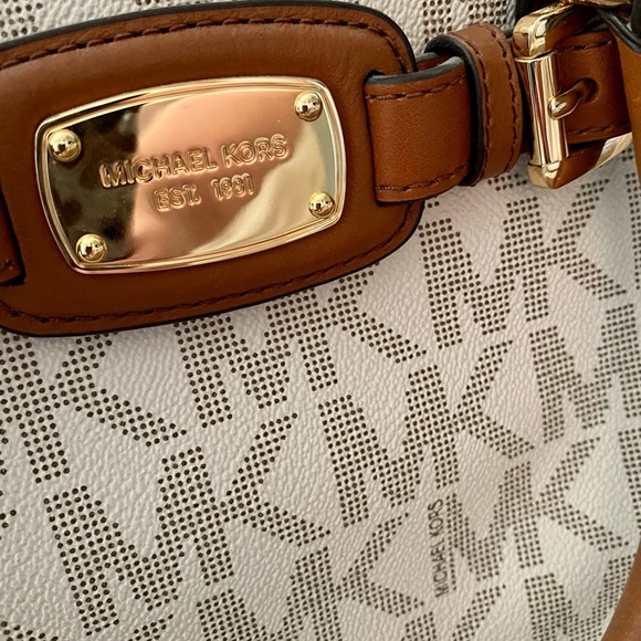 Michael Kors Large Hamilton Bag NWT - Picture 6 of 12